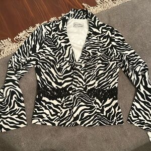 NWT Joseph Ribkoff animal print long sleeve blazer w/ sequin & lace waist detail